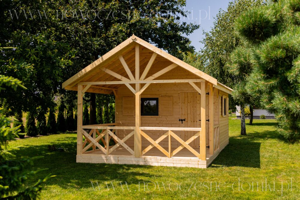 Elegancki drewniany domek letniskowy - Stylowe schronienie dla letniego wypoczynku wśród natury.