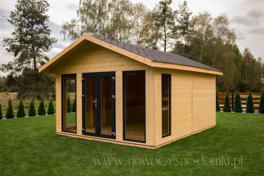 Holz Sommerhaus mit Glaselementen für ein Grundstück