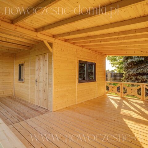 Domek Letniskowy z Poddaszem Palermo 5 (590x590cm)