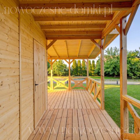 Domek Letniskowy z Poddaszem Palermo 5 (590x590cm)