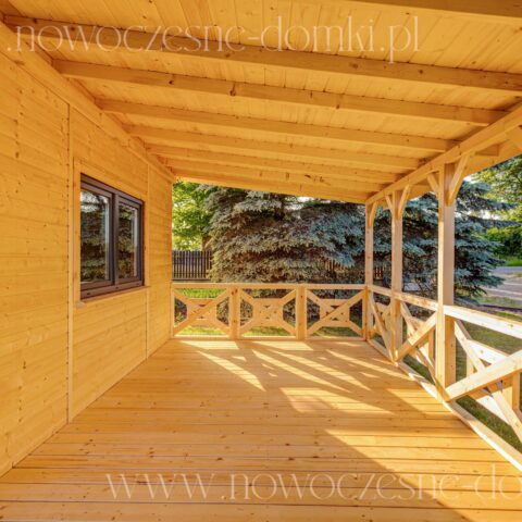 Domek Letniskowy z Poddaszem Palermo 5 (590x590cm)